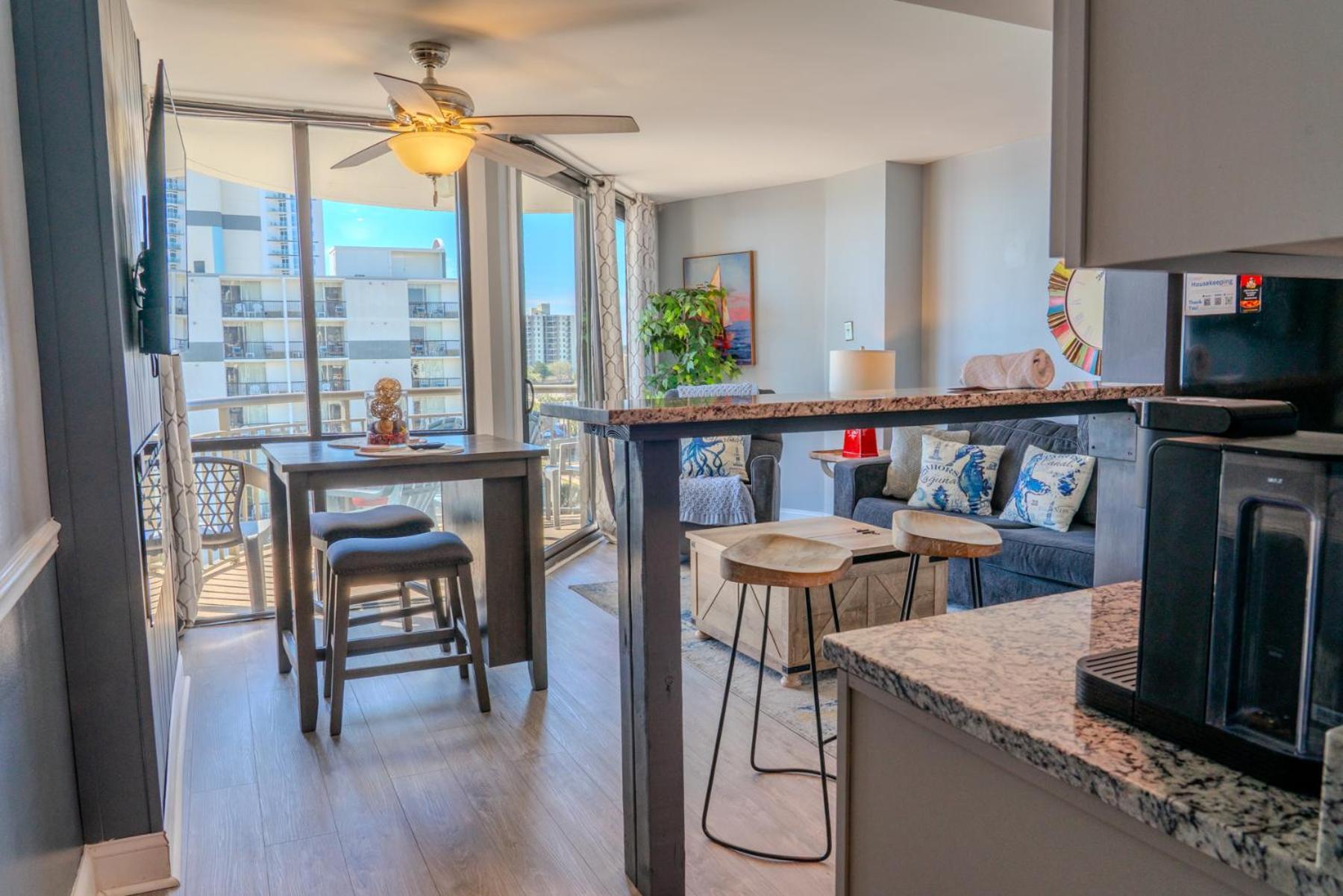 Ocean View Double Suite! Sleeps 4 Meridian Plaza 705 Миртл-Бич Экстерьер фото